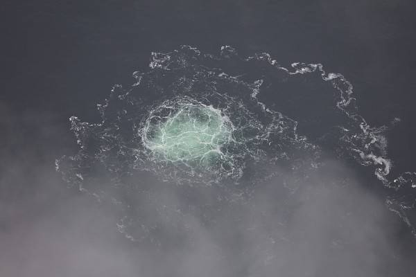 波罗的海两条海底电缆中断，美国曾宣称俄罗斯“可能破坏关键设施”