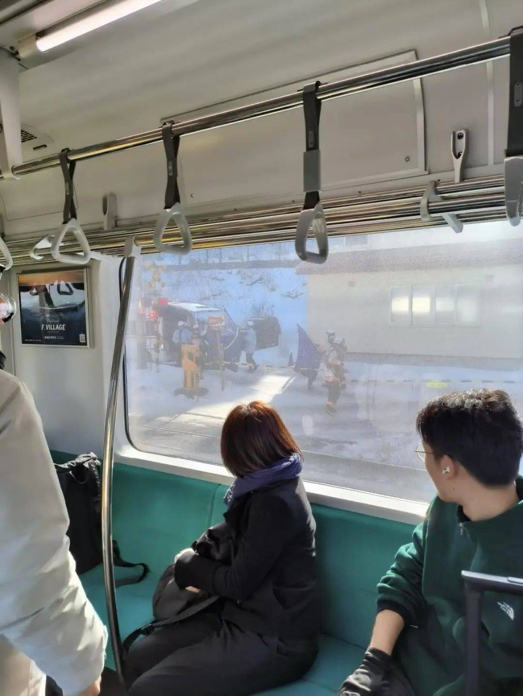 正在拍照，女游客被撞身亡