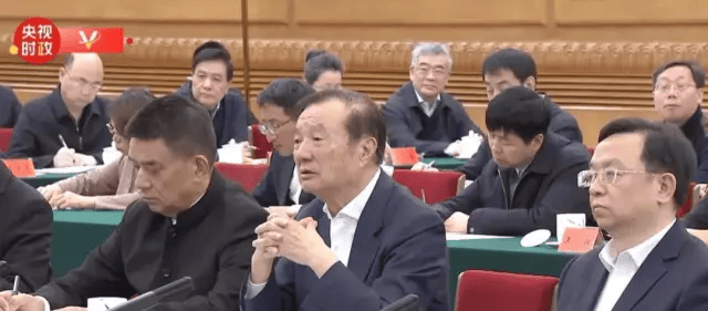 任正非、马化腾、马云、雷军、梁文锋等参加！这场民营企业座谈会释放了哪些信号？