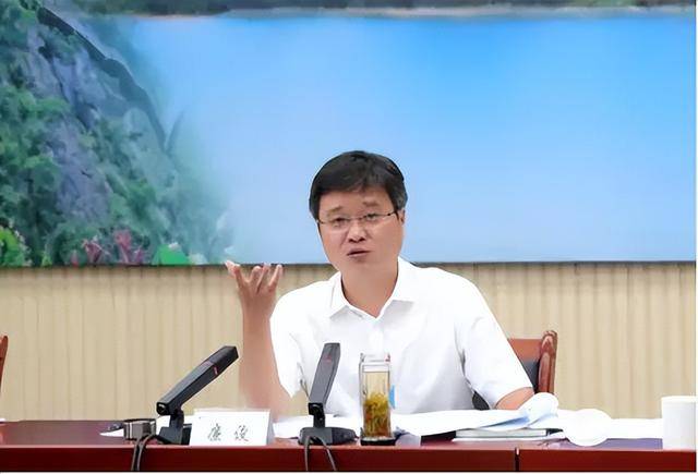 中央巡视组进驻浙江后，两厅级干部被查