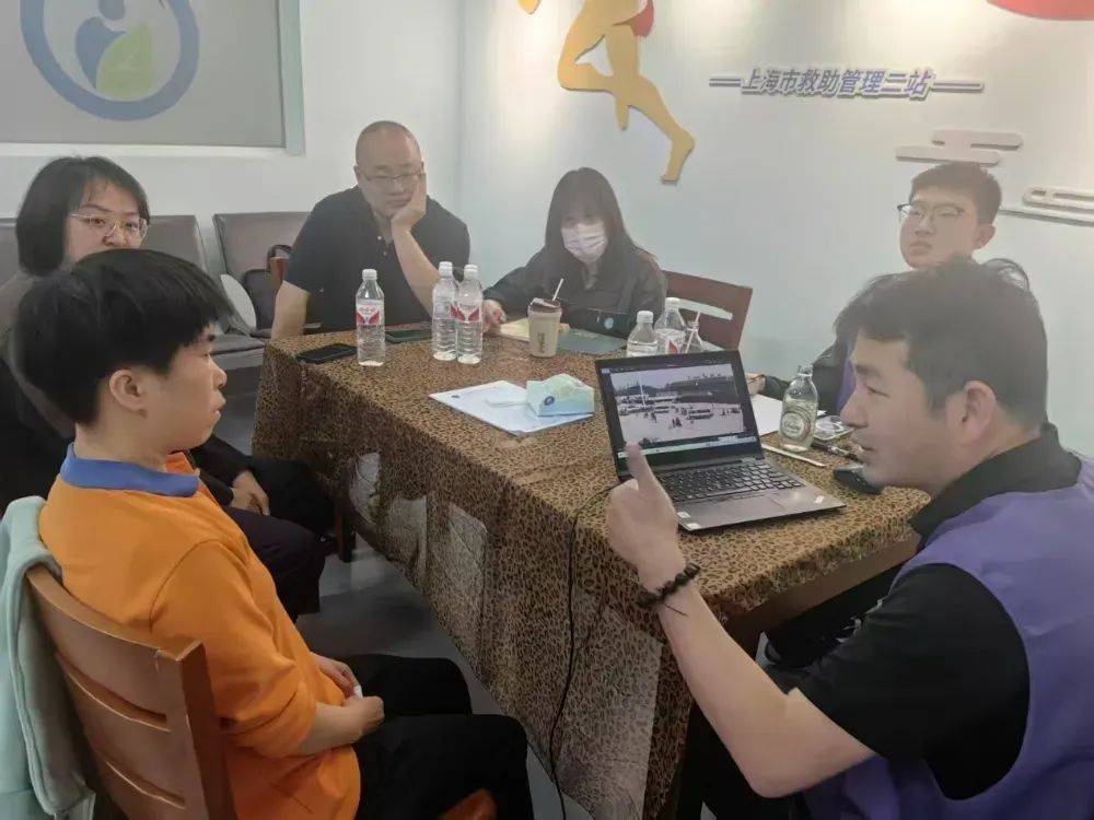 湖南网友在视频中听到方言“双塘村”，只用一天，漂泊18年的女子找到家